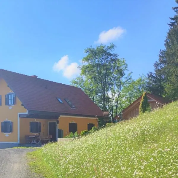 Die Hube, hotel in Leutschach