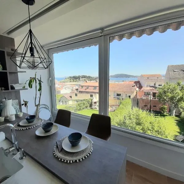 Chalet en el centro de Baiona con vistas, hotel v destinaci Baiona