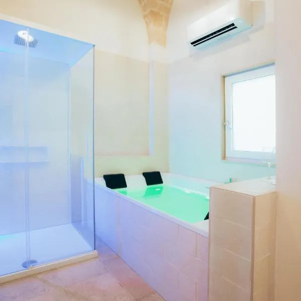 Filia Solis - Old Town SUITEs & SPA, hotel v destinaci Brindisi