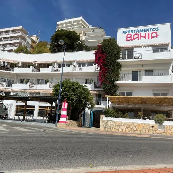 Apartamentos Bahia, מלון בבנידורם