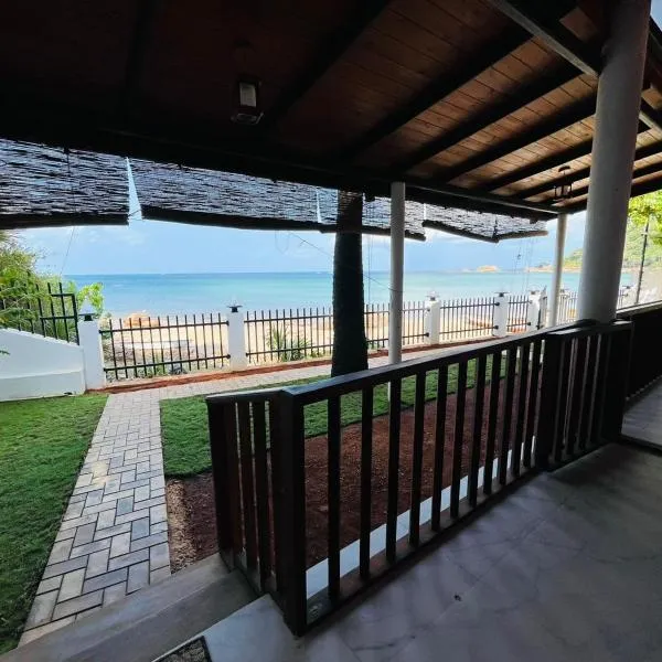 Janas Blue Water Corner, hotell sihtkohas Trincomalee