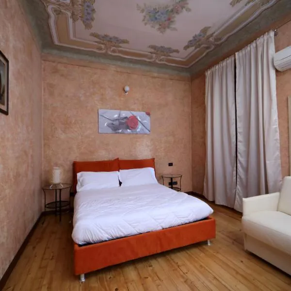 Appartamento liberty con area giochi, hotel in Udine