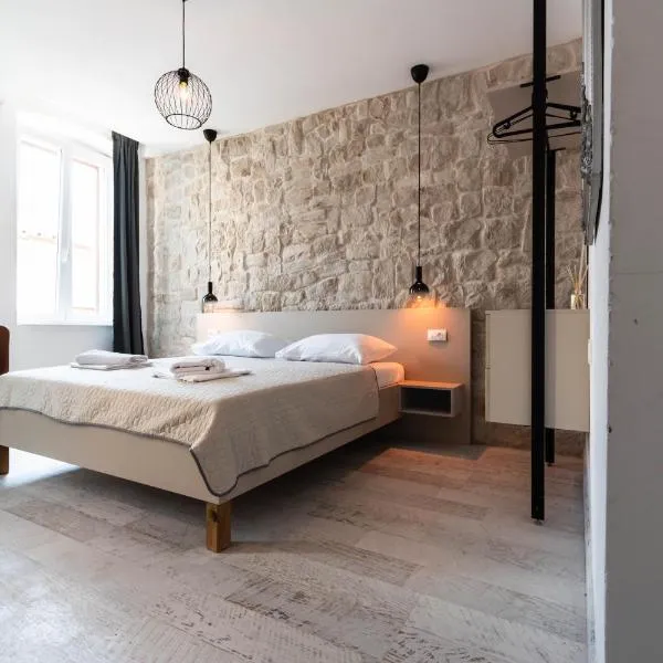 L&B City Center Studios Apartments, hotel v destinaci Pula