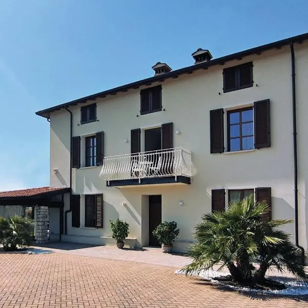 Bed and Breakfast Erilla, hotel v destinaci Centenaro