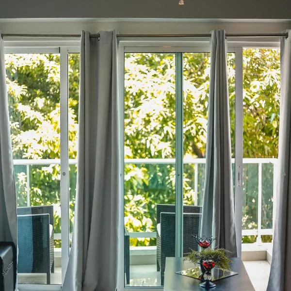 ARMONIA 408 APARTMENT IN GAZCUE, hotel v destinaci Santo Domingo