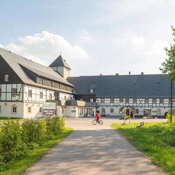Landhotel Altes Zollhaus, hotel v destinaci Hermsdorf