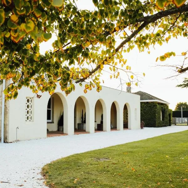 Mount William Station, hotel in Mafeking