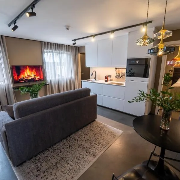 Keflavik Luxury apartment - KLA, hotel em Keflavík