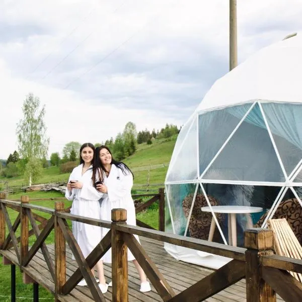 Глемпінг Хатинка на полонині, hotel v destinaci Krivopolʼye