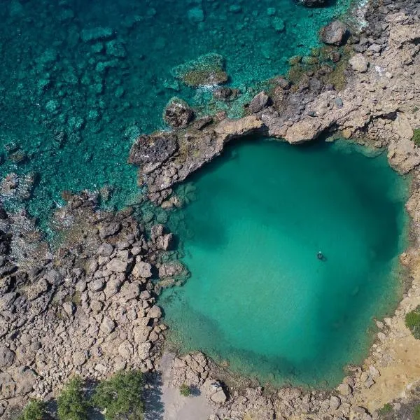 SMAROULA, hotel u gradu Elafonisi