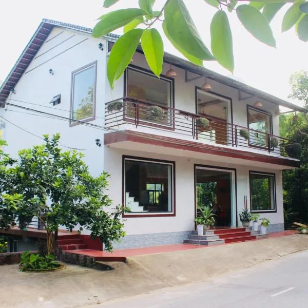 Ba Be Hostel, hotel di Bắc Kạn