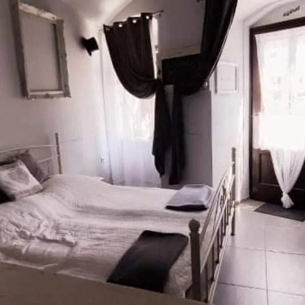 Godot Apartman, hotel v destinaci Miskolc