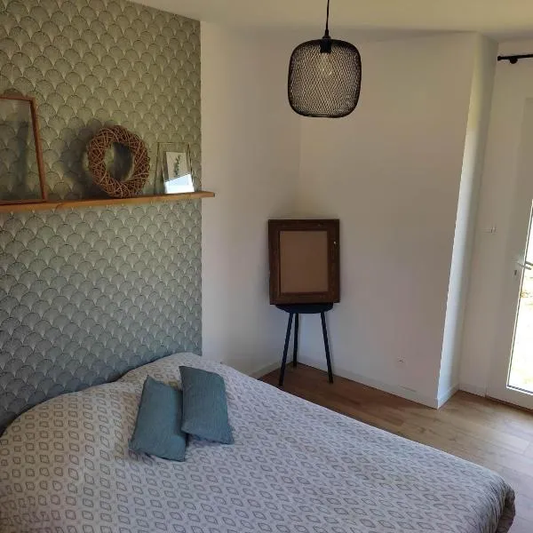 Chambre d'hôtes, hotel v destinaci La Bazoge