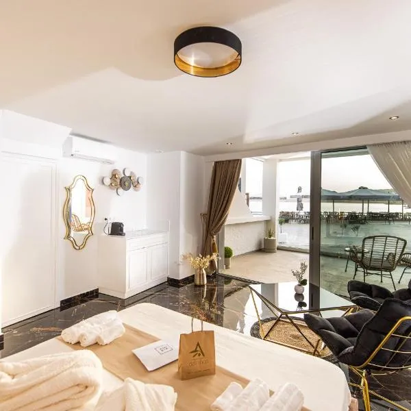 Mare Suites 2, hotel en La Canea