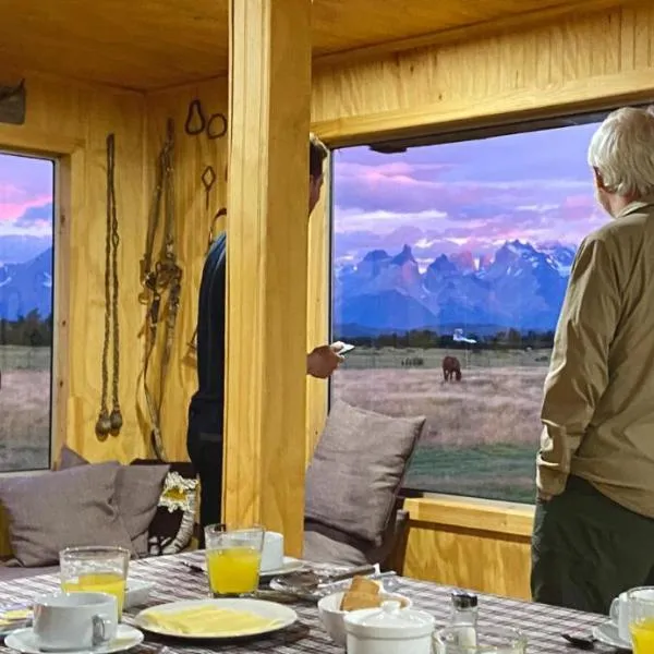 Vista al Paine - Refugio de Aventura, hotel in Torres del Paine