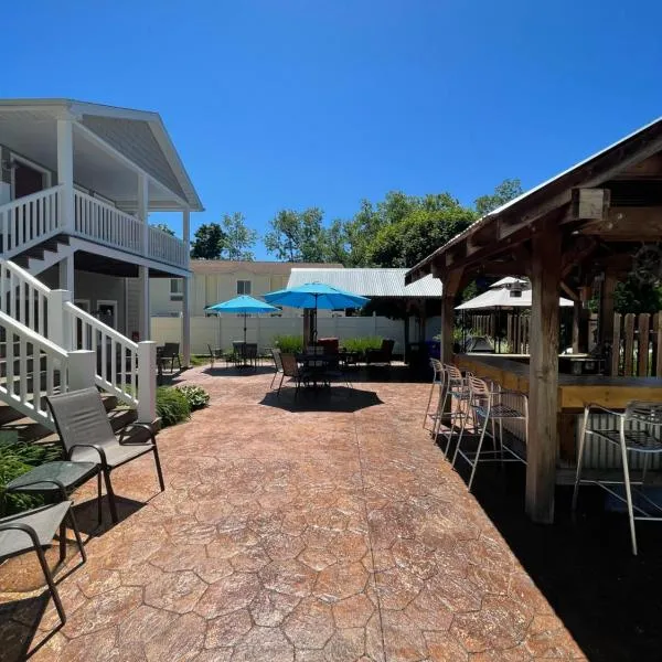 Bodee's Bungalow Adults Only Couples Only Boutique Hotel, hotel v destinaci Put-in-Bay