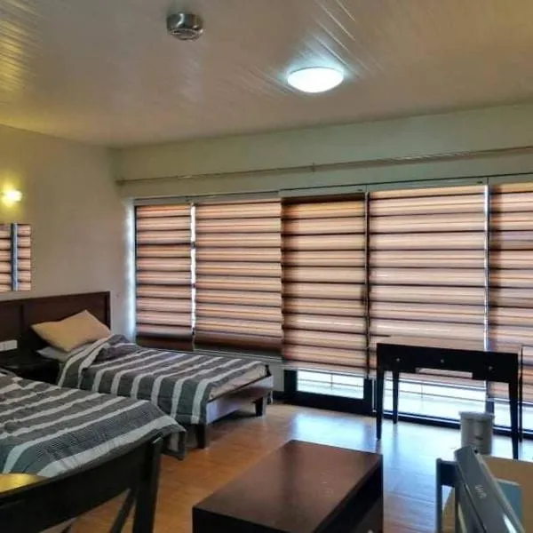 3 Pax Studio Foggy Cold Breeze,Condo in Gardenville Hotel, hotel v destinaci Baguio