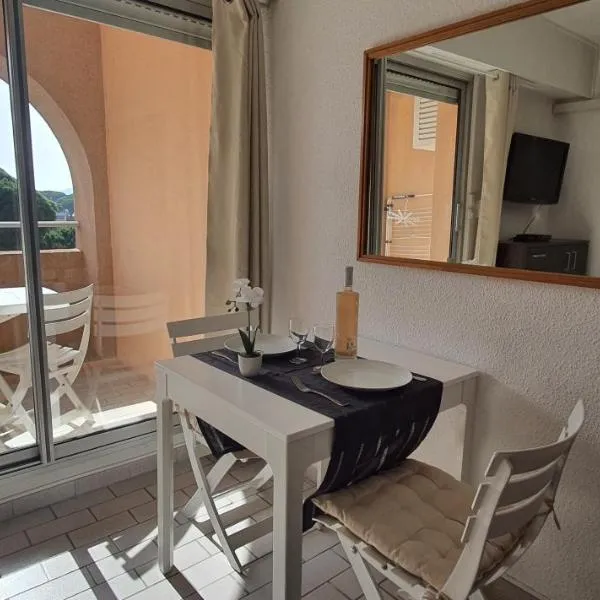 L'Étoile sous les Pins - La Loge, hôtel à Hyères