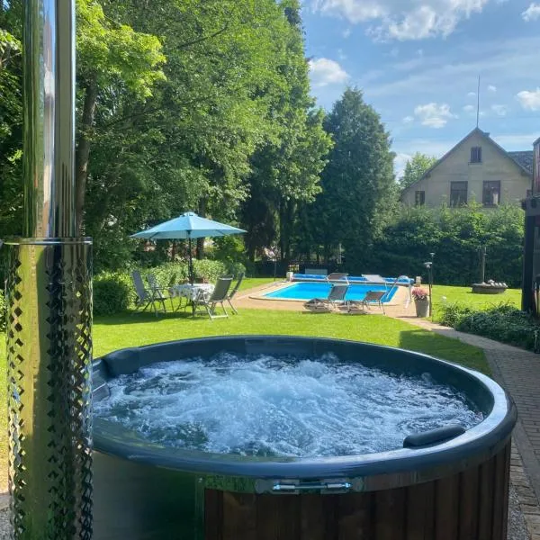 Droom b&b Čermná, Hotel in Čermná