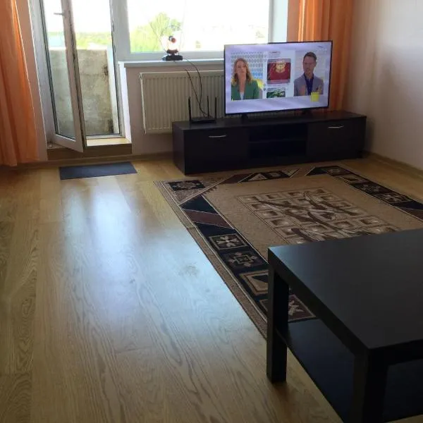 2 Kambariu butas.Apartments-in the city UKMERGE., готель у місті Укмерґє