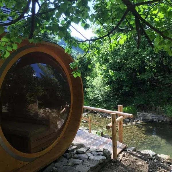 Agropensjonat Tramp z góralskim spa, hotel v destinaci Żabnica