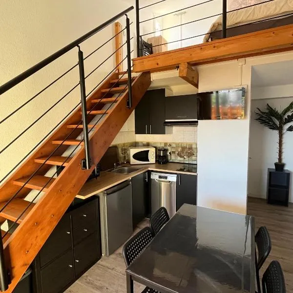 Superbe appartement cosy, proche port et plage, hotel v destinaci Leucate