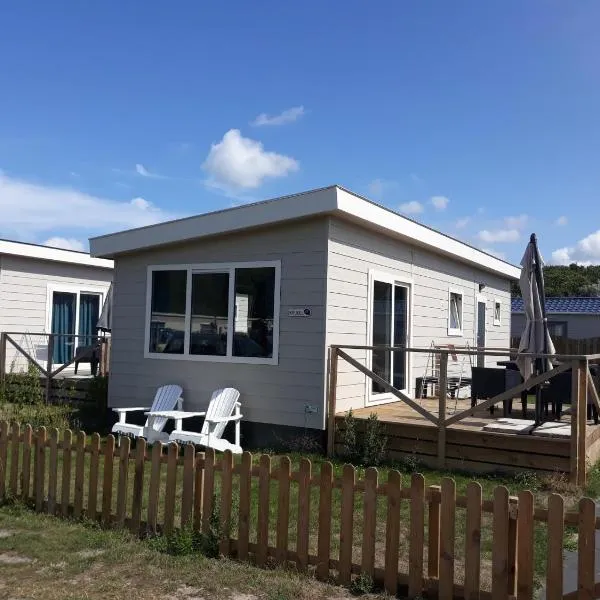 Camping de Duinhoeve Chalet Schelp not for companies, hotel en Nieuw-Haamstede