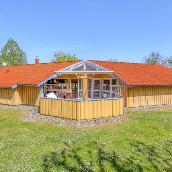 Poolhaus 2 In Hohendorf, hotel in Hohendorf