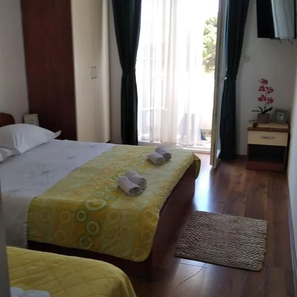 Apartman Mare, hotel in Drvenik