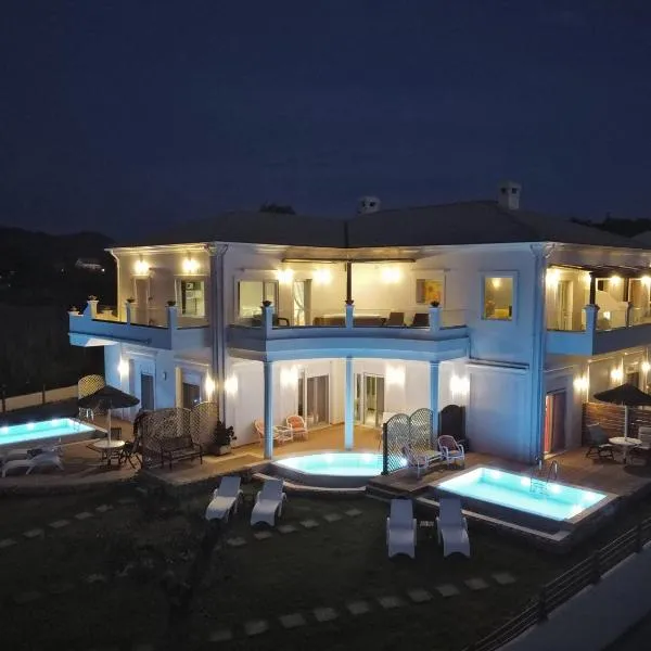 Margarita's Luxury Suites, hotel em Agios Stefanos