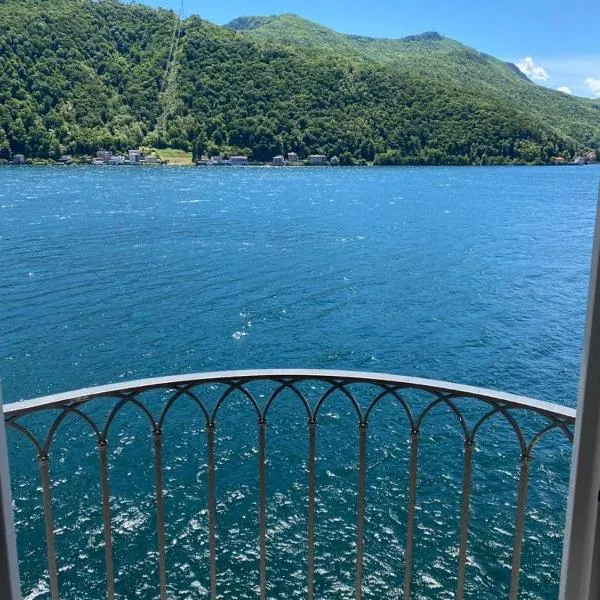Apartment in erster Seelinie in Morcote, hotel v destinaci Morcote