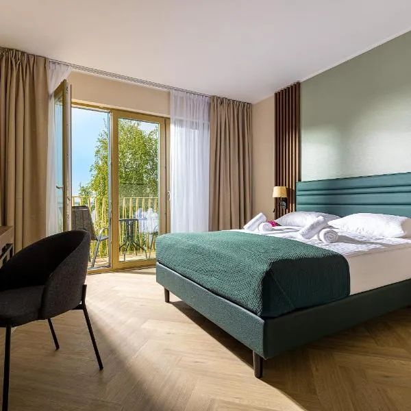 Hotel Meridian, hotel v Chalupách