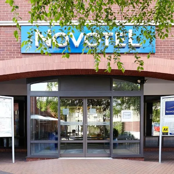 Novotel Ipswich Centre, hotel in Burgh