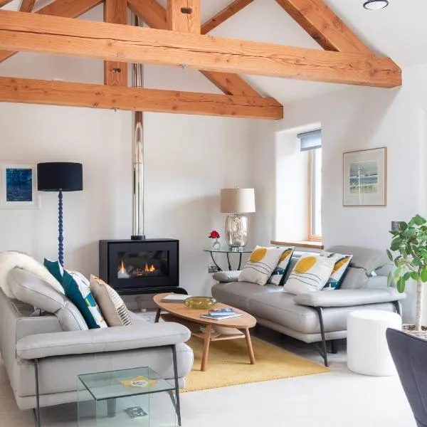 The Stables - Luxury Cottage, hotel in Dumfries