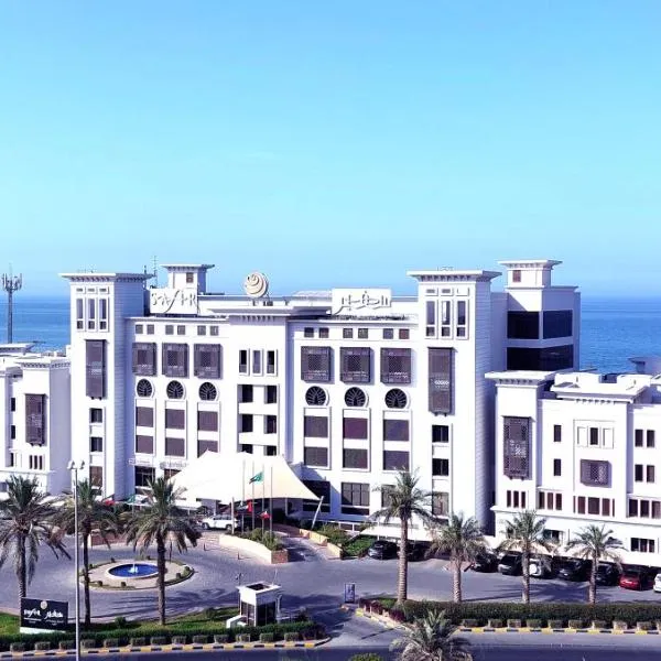 Safir Fintas Hotel Kuwait, hotel em Al Mahbulah