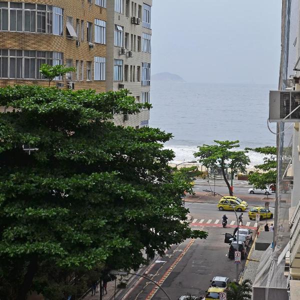 apartamento de 3 habitaciones con vista lateral al mar