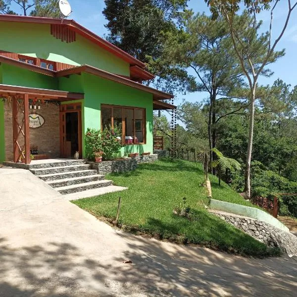 Mi Hogar Jarabacoa, hotel in Pinar Quemado