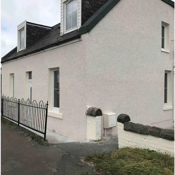 4 bed bungalow near Airport, hotel in Edinburgh