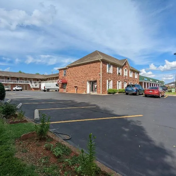 Old Bardstown Inn, hotel en Springfield