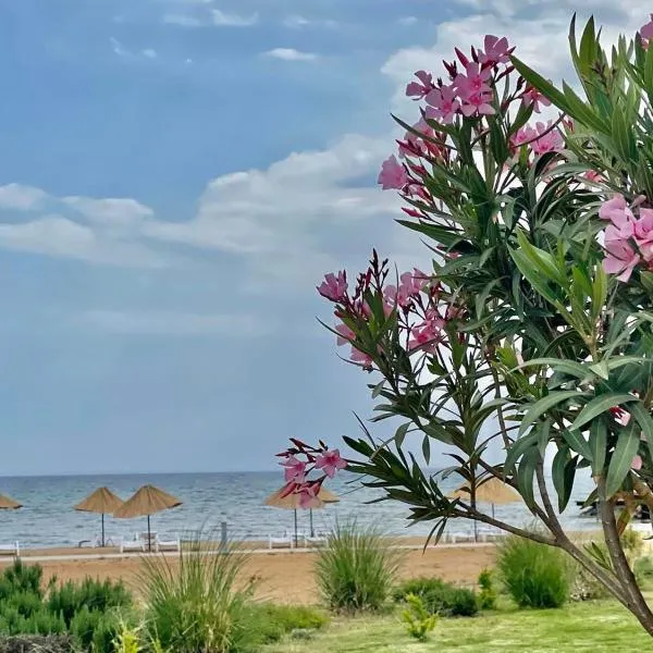 Lightness Suites by the Sea, hotel in Mağusa
