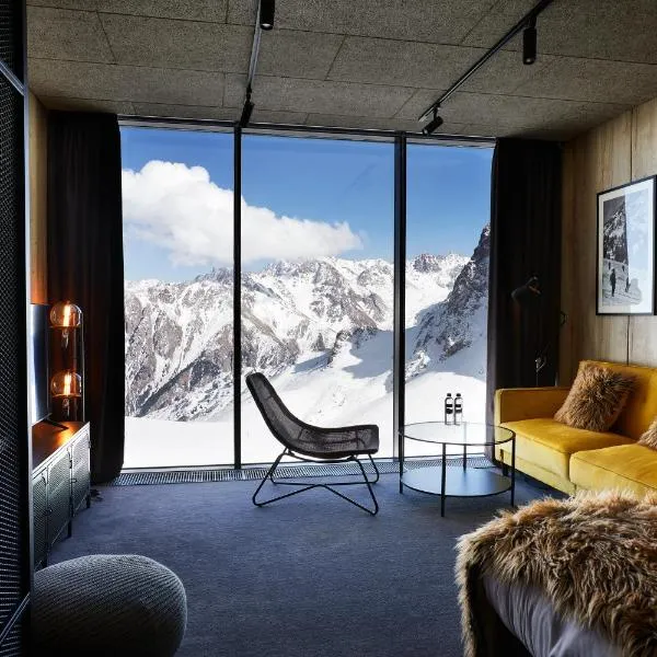 Tenir Eco Hotel, Shymbulak Mountain Resort, hotel in Almaty