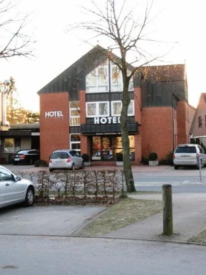 Einfelder Hof garni, hotel v destinaci Neumünster