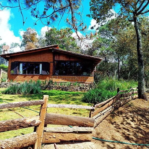 Cabaña en medio del bosque ZA, hotel v destinaci Acaxochitlán