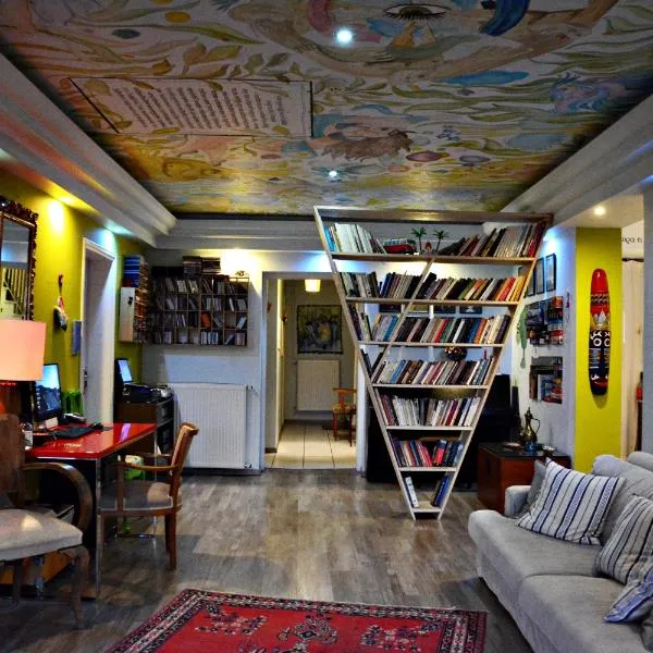 Guesthouse Vissinokipos - Biker Friendly - Motorradhotel, hotel v destinaci Kastoria