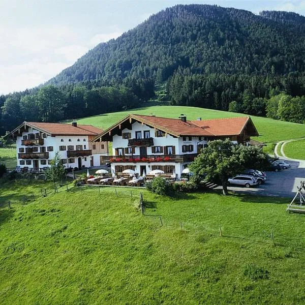 Berggasthaus Weingarten, hotel v destinaci Ruhpolding