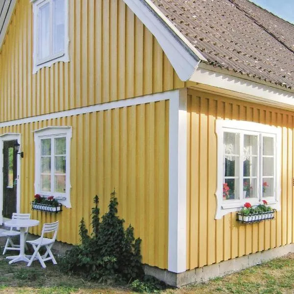 Holiday Home Löväng Strömsnäsbruk, hotel v destinaci Kvinnhult