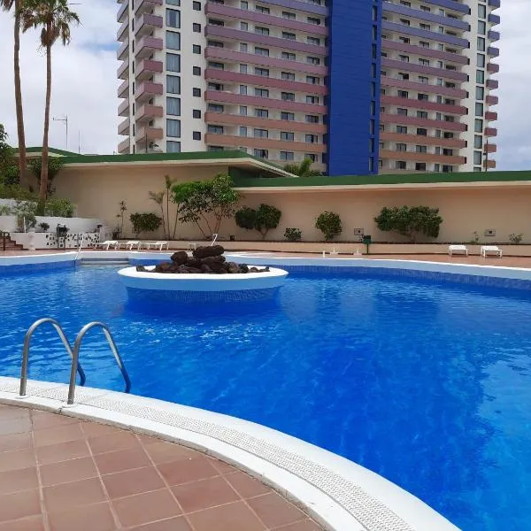 Tenerife Beach Apartment Adeje, hotel v destinaci Adeje