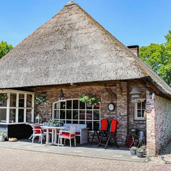 1 Bedroom Cozy Home In Udenhout, hotel di Udenhout