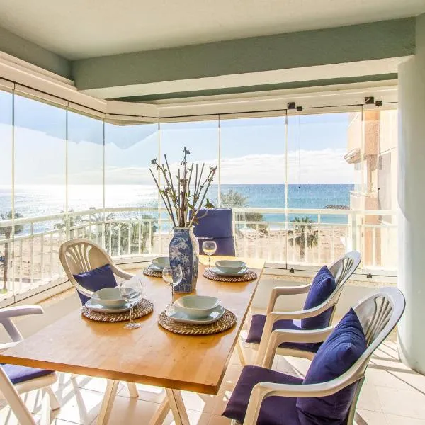 Beautiful Apartment In Águilas, hotel in Águilas