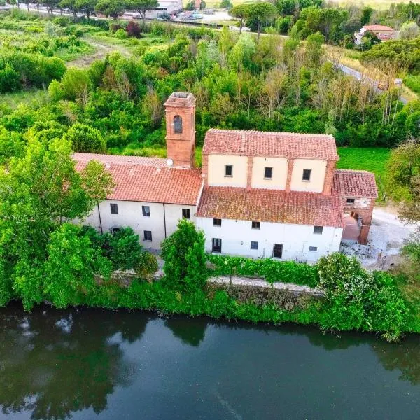 - Il Casale Toscano - 1900mt from Leaning Tower - Free Parking - No Breakfast - No Fridge - No Tv - Fan in the room - ONLY SELF CHECK-IN ACCESS FROM 4 PM, hotel v destinaci Pisa